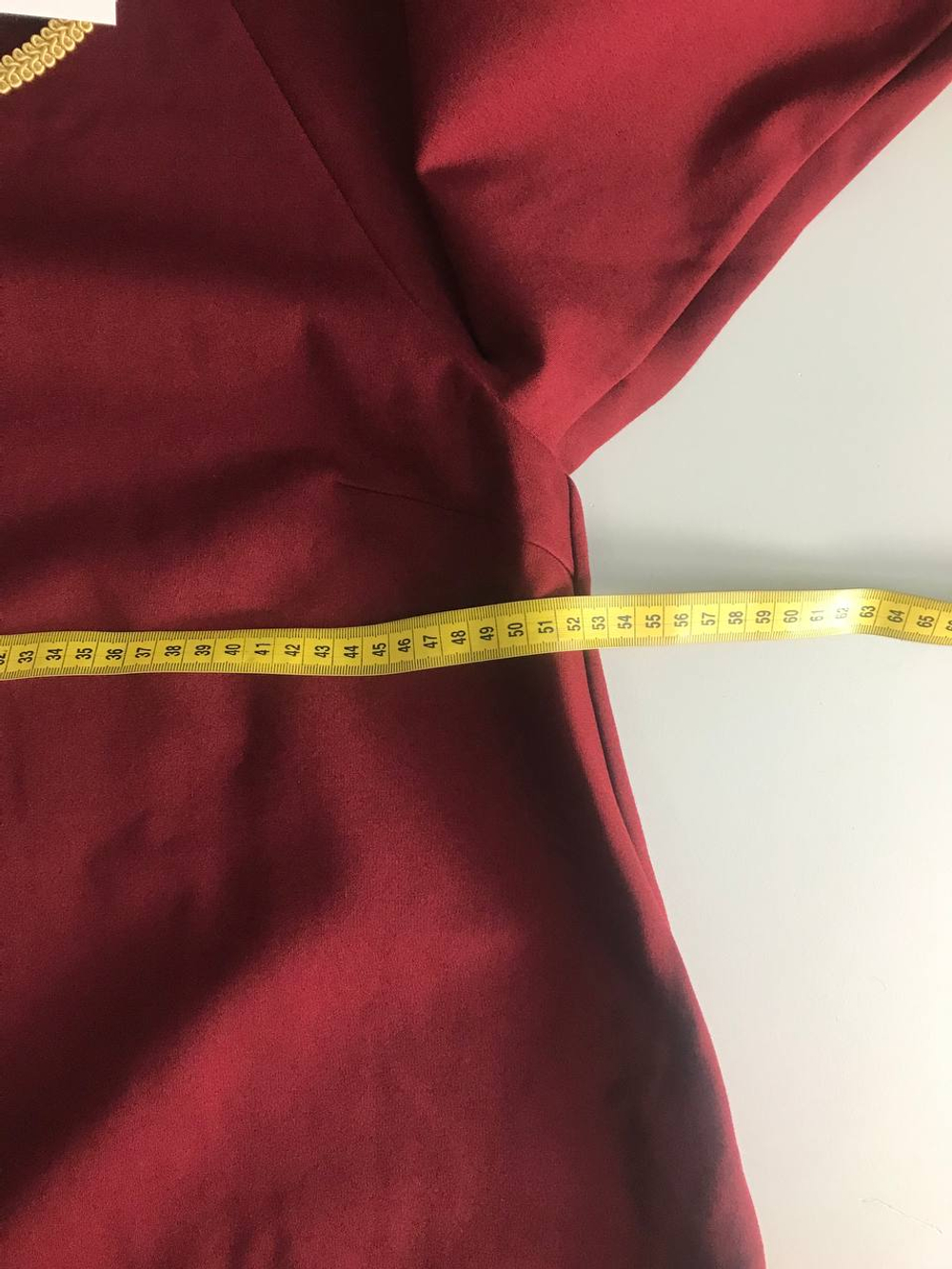 Платье Lucky Move модного оттенка, визуально на 50 размер, новое