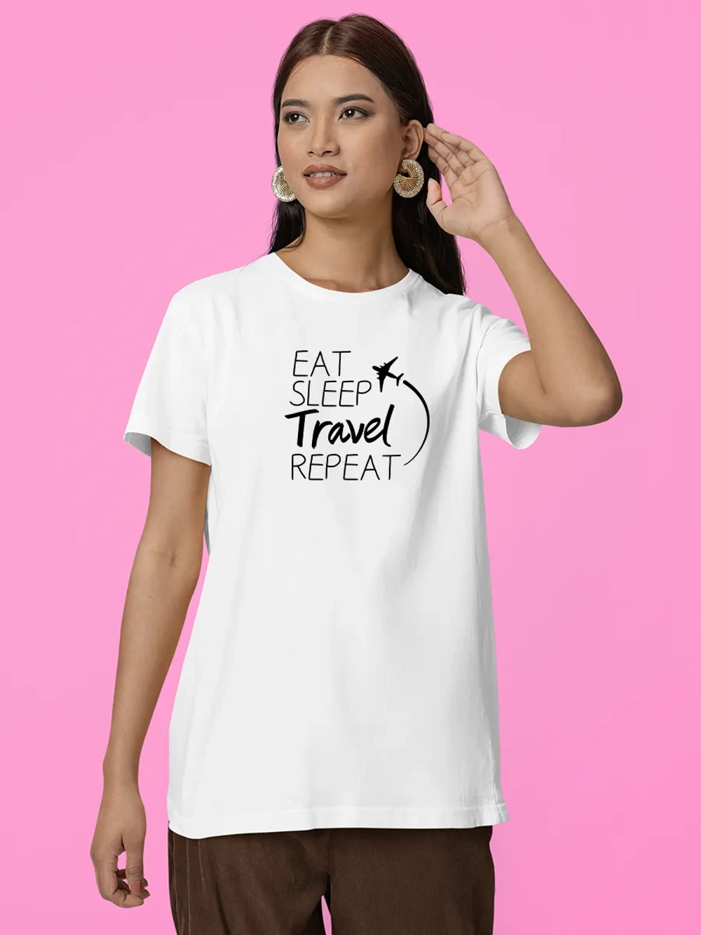 Футболка с надписью eat sleep travel repeat