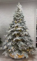 Заснеженная елка с гирляндой «Престиж» (Литая хвоя) 230 см / 2,3 м