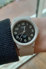 Наручные часы Casio MQ-24UC-8B