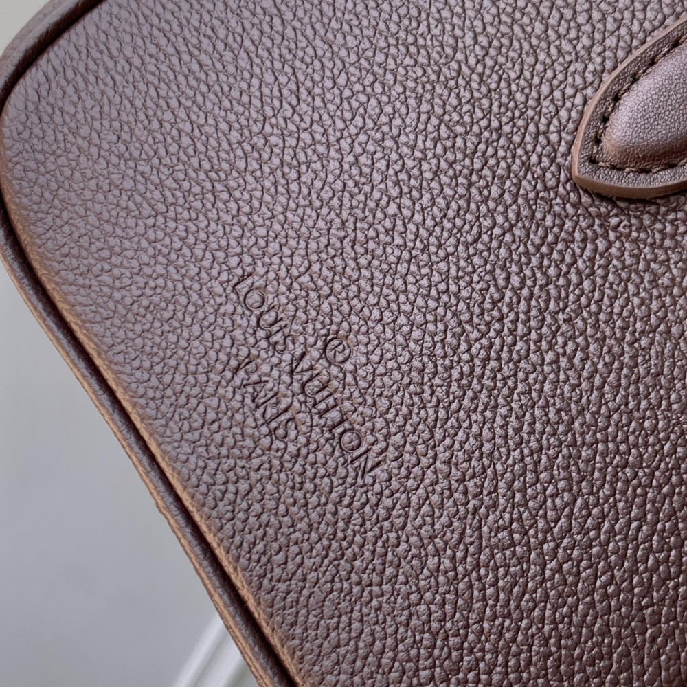 Louis Vuitton Speedy 25