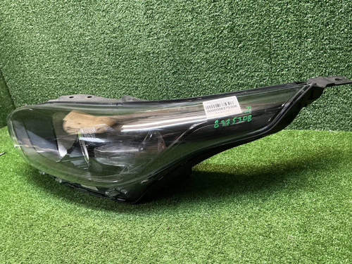 Фара левая Kia Ceed 3 (2018-2021) галоген