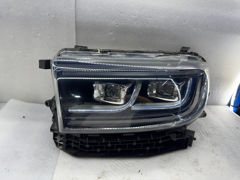 LED фары (оригинал,) для Great Wall Poer