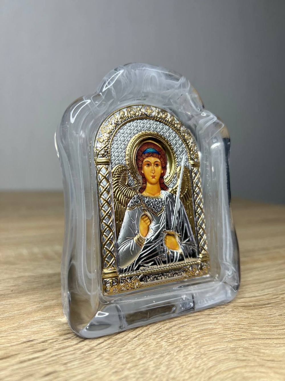 Ангел Хранитель, икона арочная, белое муранское стекло 86х112