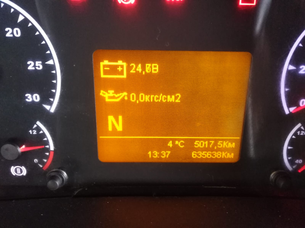 КамАЗ 5490 4x2 Седельный тягач 5490-S5 (Дизель/Газ, 12,0 л, 401 л.с., МТ)