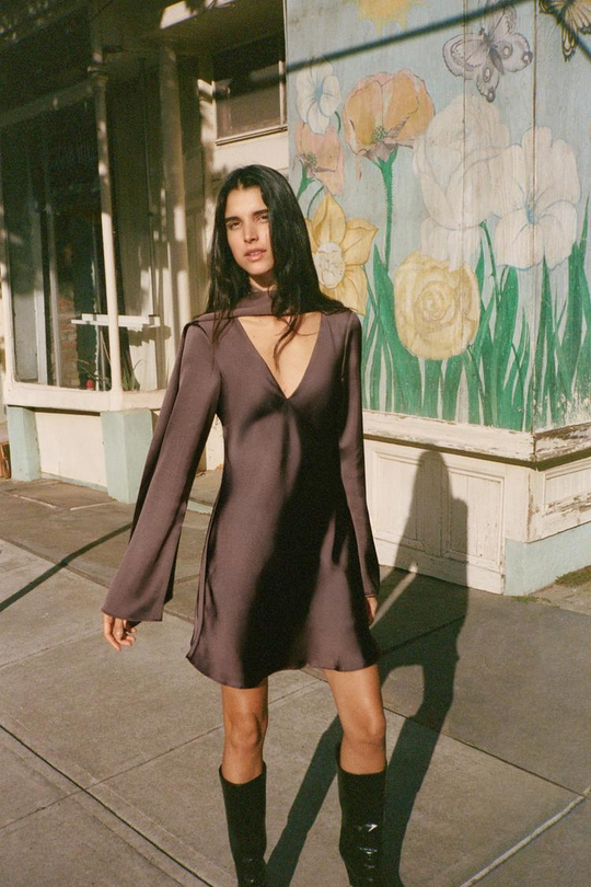 ZARA АТЛАСНОЕ ПЛАТЬЕ С ШАРФОМ, ШОКОЛАДНЫЙ