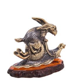 Народные промыслы AM-4153 Фигурка «Заяц на улитке Дерби» (латунь, янтарь)
