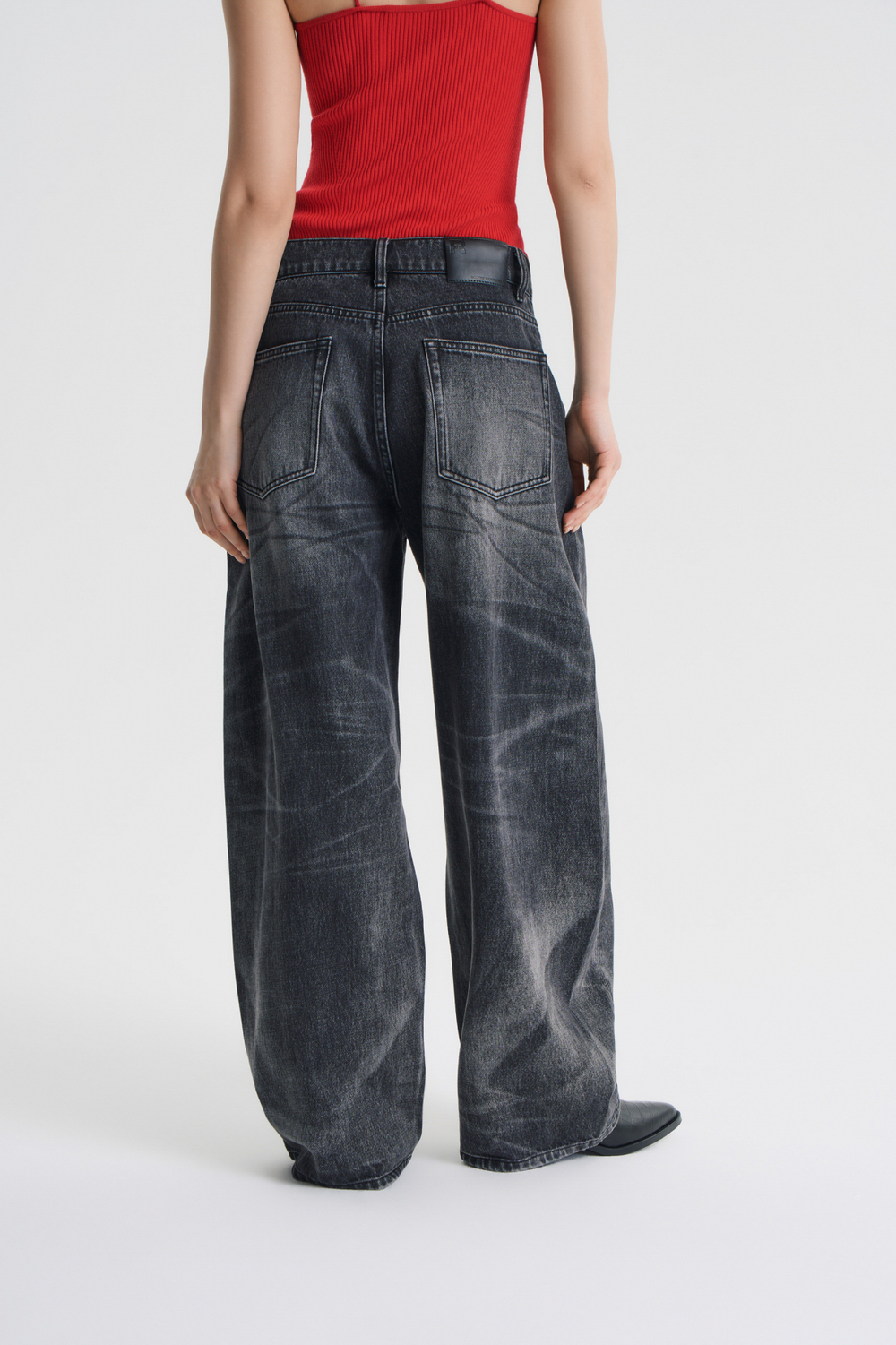 Джинсы acid wash