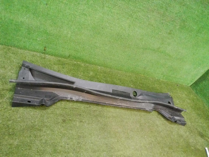 Жабо Lexus UX (2018-н.в.)