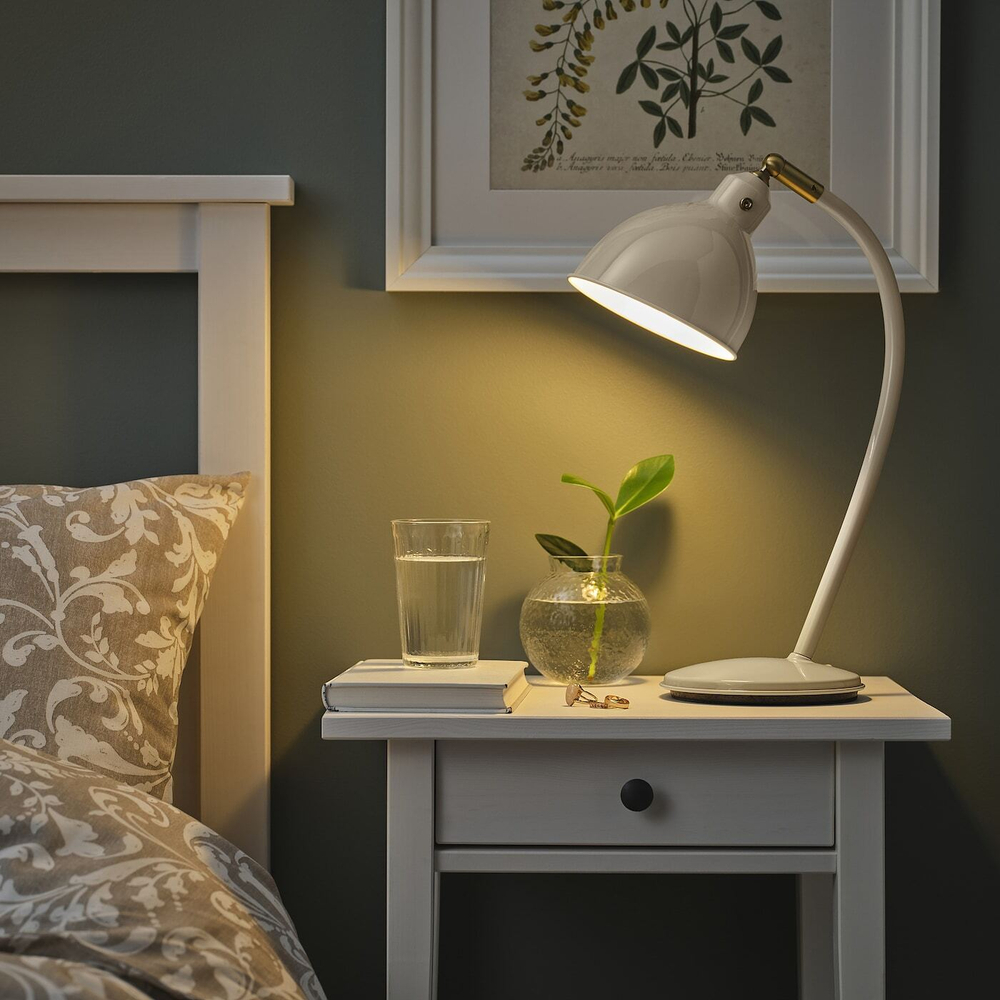 IKEA RÖDFLIK  (ИКЕА РÖДФЛИК)  -  Настольная лампа, светло-бежевый