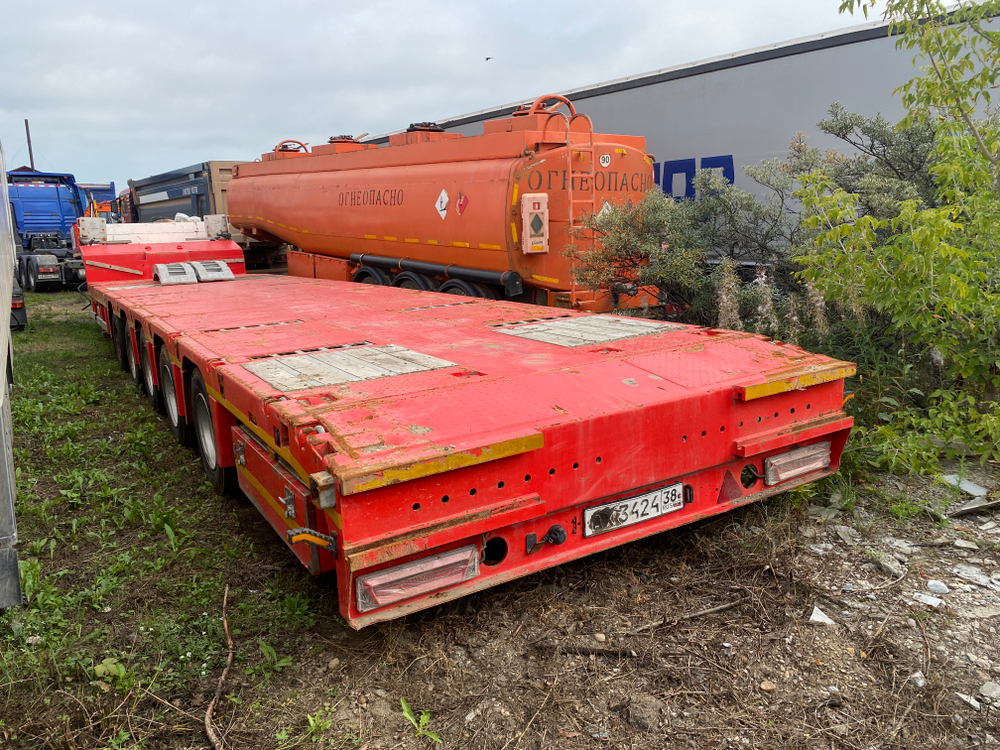 AMUR AMUR Полуприцеп тяжеловоз 5 осей LYR9806TDPW (Раздвижной)
