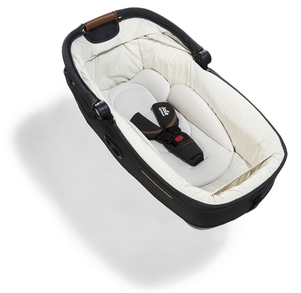 Автокресло Joie Calmi с Базой Joie I-Base Encore Eclipse