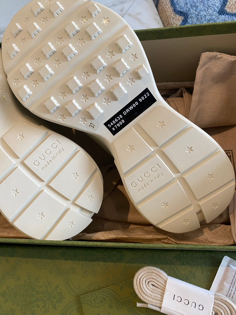 Gucci Rhyton Sneaker