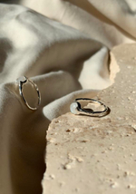 кольцо с лунным камнем