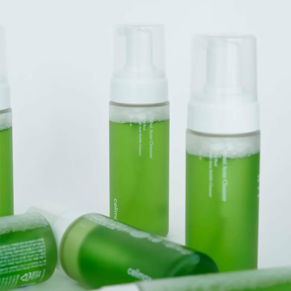 Мягкая очищающая пенка на основе нони Celimax The Real Noni Acne Bubble Cleanser