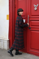 Пальто с мужского плеча