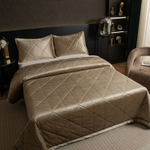 Велюровое покрывало в клетку с наволочками OVL030