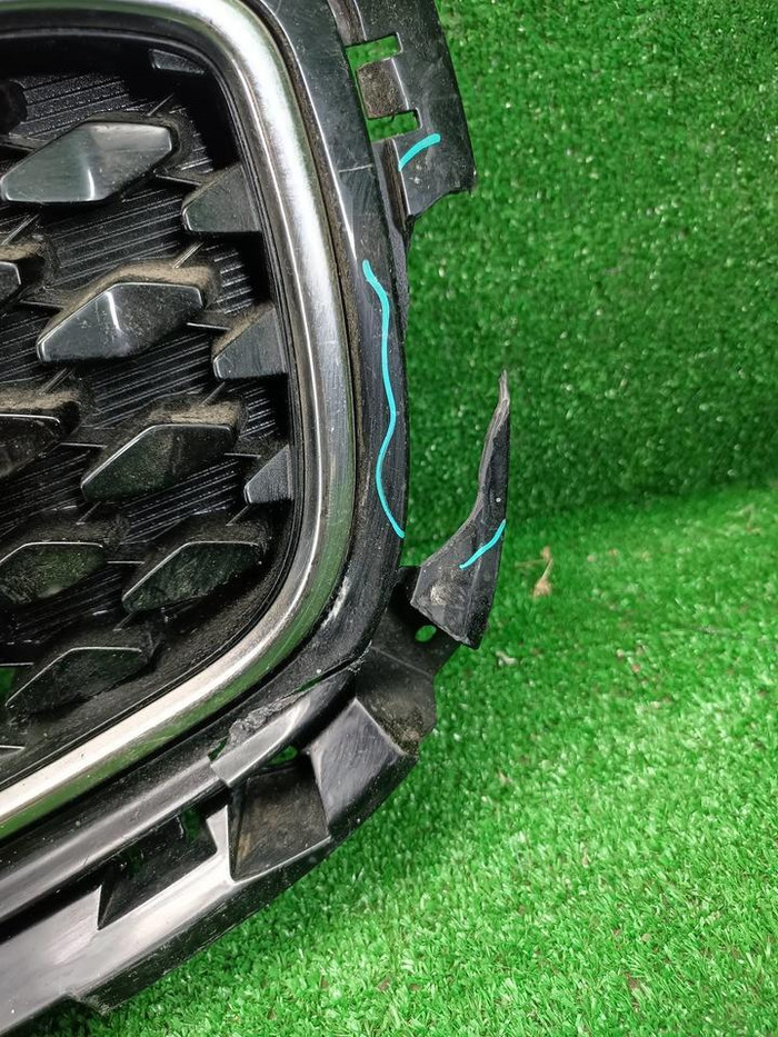 Решетка радиатора KIA Sportage 4 QL (2016-2018)