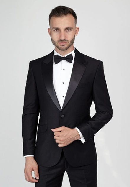 Мужской смокинг (черный) А47