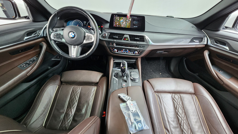 BMW 5 серии (G30) 530i M Sport Plus