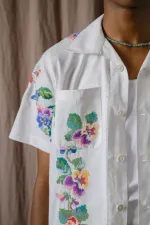 Рубашка Soeurs с Букетами Садовых Цветов белая
