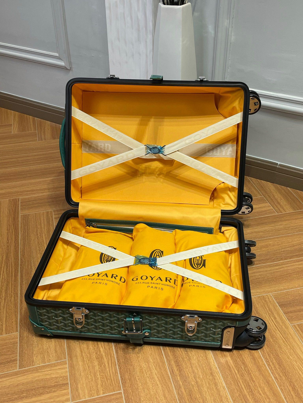 Goyard Bourget PM Trolley Case
