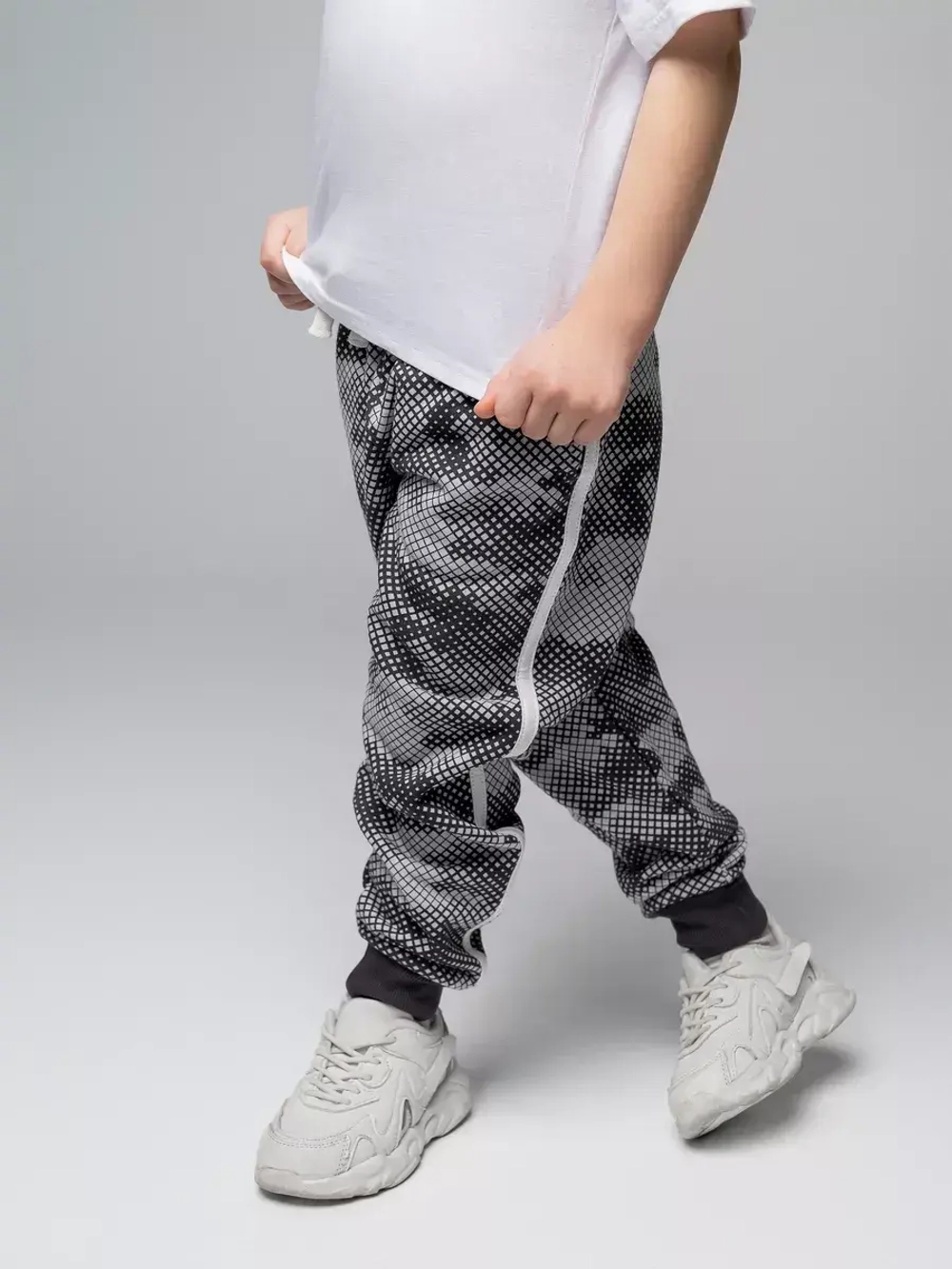 Спортивные штаны для мальчика