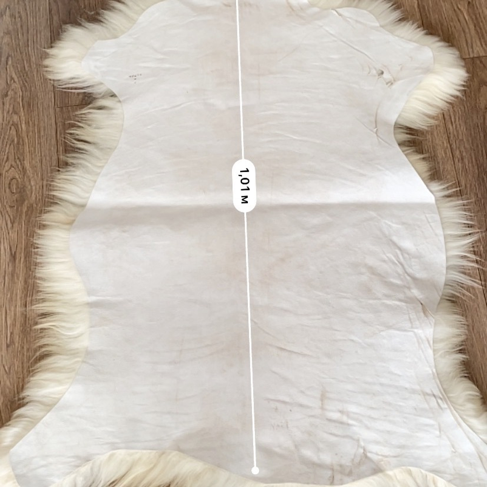 Шкура коврик меховой прикроватный овчина, 100х70 см. Белый