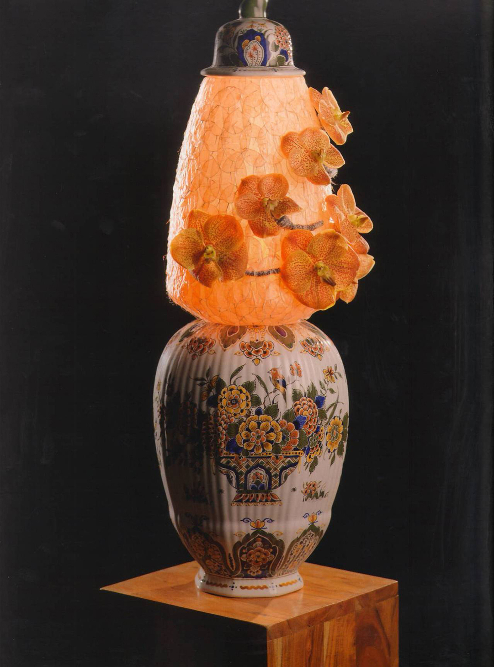 Royal Delft Masterpieces by Pim van den Akker
