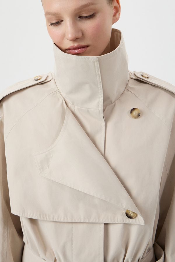 Полуплащ Elsa