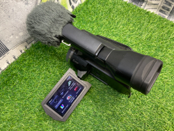 Видеокамера Sony NEX-VG10