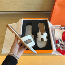 Hermes Oran Sandal
