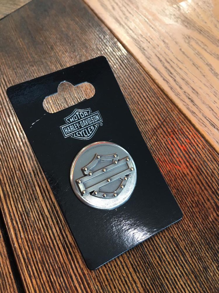 Значок Harley-Davidson Значок Harley-Davidson