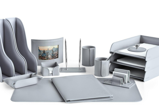 Настольный набор руководителя 16 предметов серый кожаный