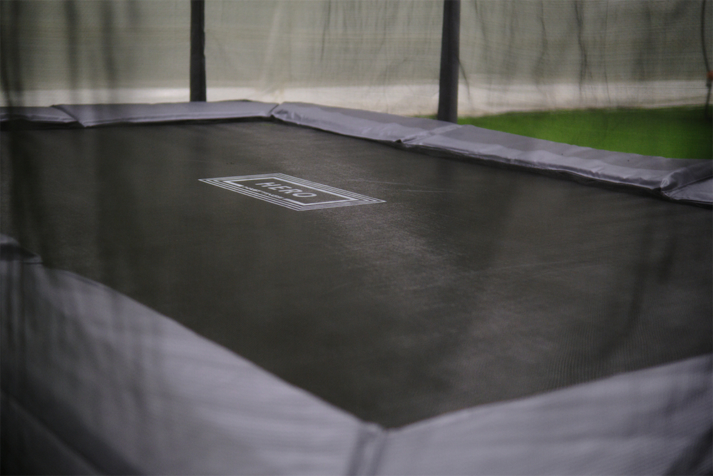 Hasttings Hero 10x17FT