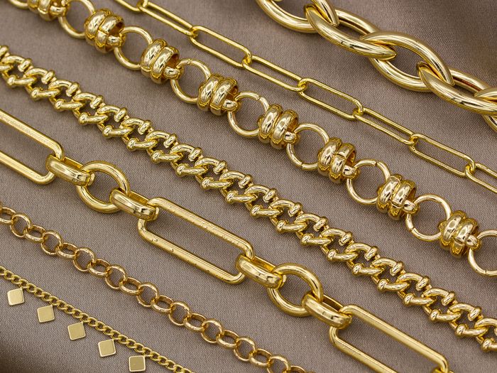 Цепи цвет золото