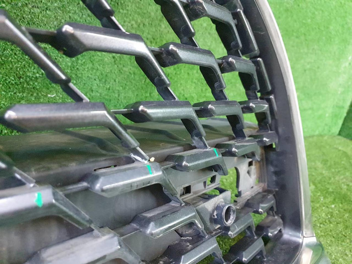 Решетка радиатора Lexus RX 4 (2019-2022)