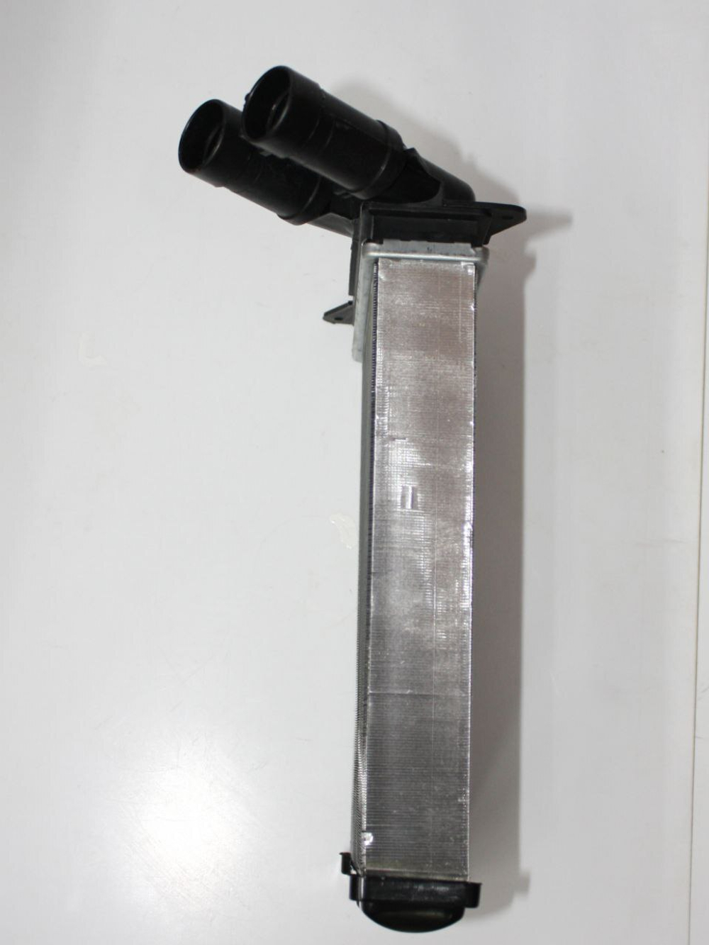 Радиатор отопителя L8101100 Lifan Breez