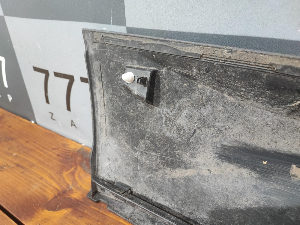 Накладка двери задней левой Skoda Kodiaq 16-22 Б/У Оригинал 565854949