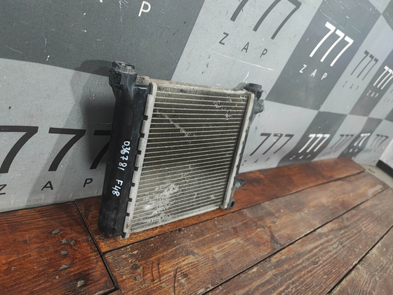 Радиатор дополнительный BMW X1 (F48) 15-нв Б/У Оригинал 17117634565
