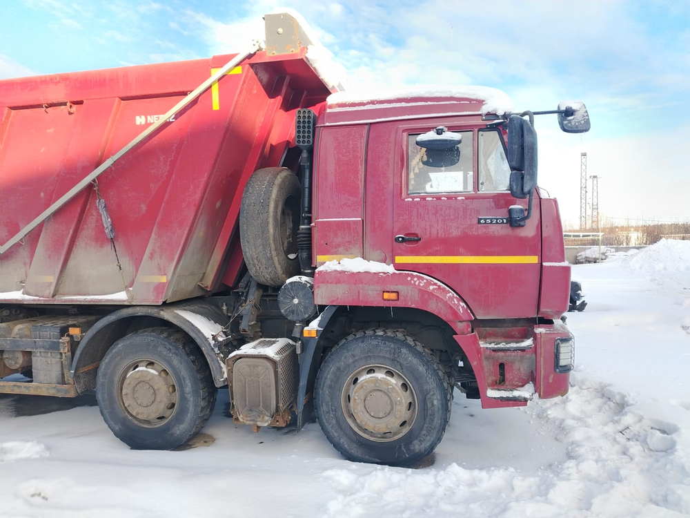 КамАЗ 65201 8x4 Самосвал 65201-7080- 49(В5) (Дизельный, 8,9 л, 390 л.с., МТ)