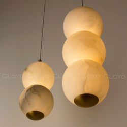 Подвесной светильник Cloyd ORIONIS P3 / выс. 36 см - алебастр - латунь (арт.12531)