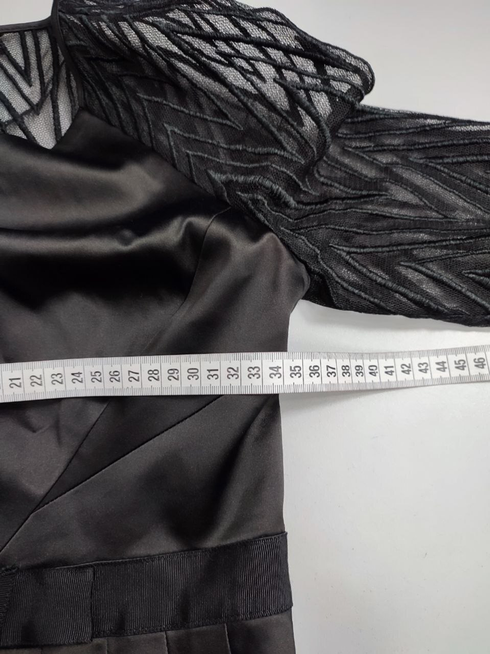 Платье Karen Millen модное 42 размер