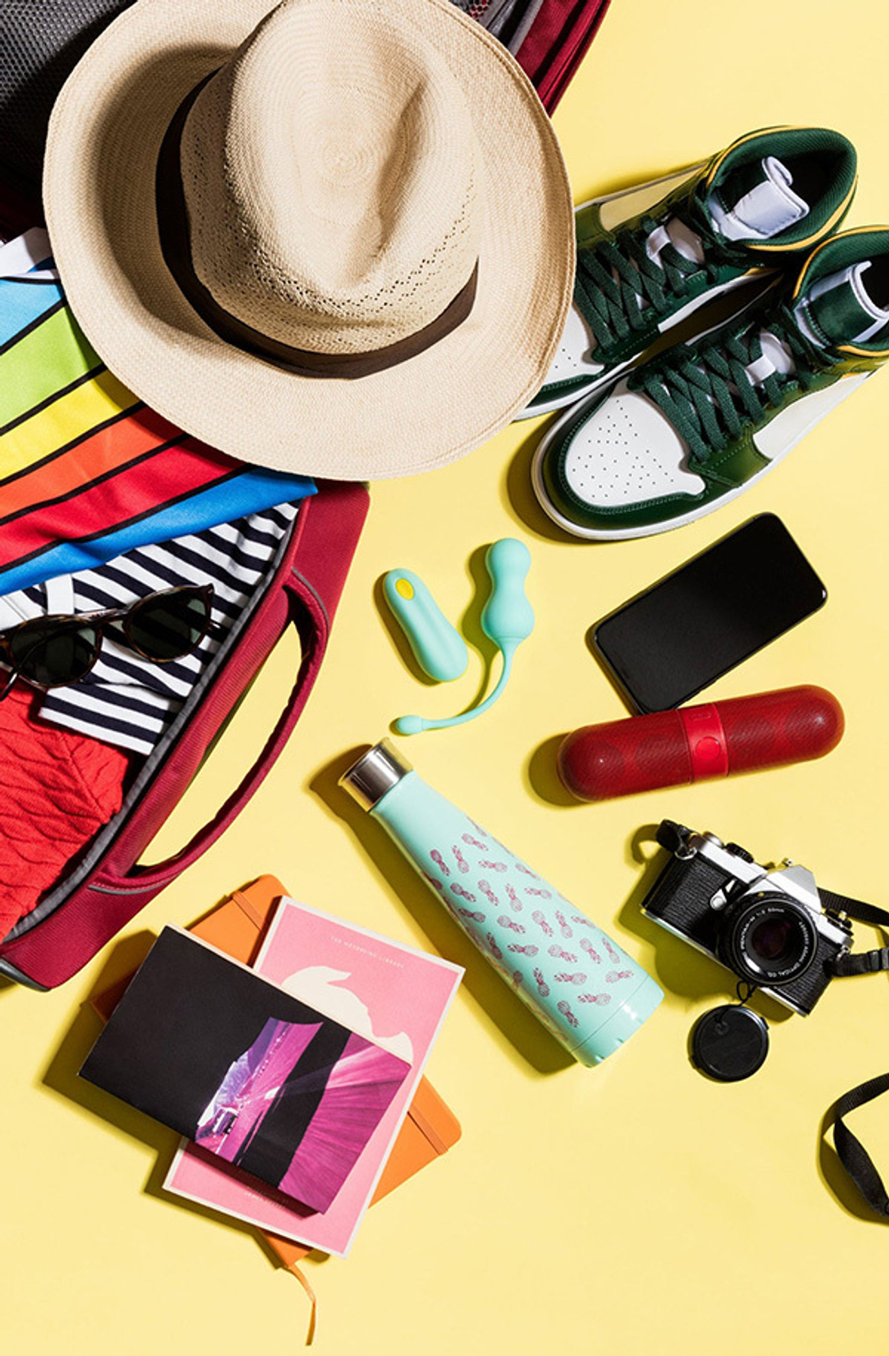 Бирюзовое виброяйцо для G-точки c пультом ДУ Romp Cello Vibrating Egg RP261SG8