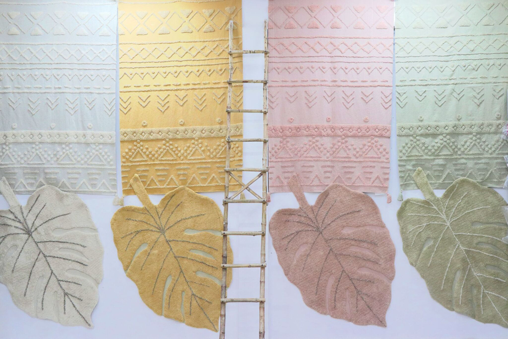 Ковер Lorena Canals Monstera Vintage Nude (120 x 180 см)