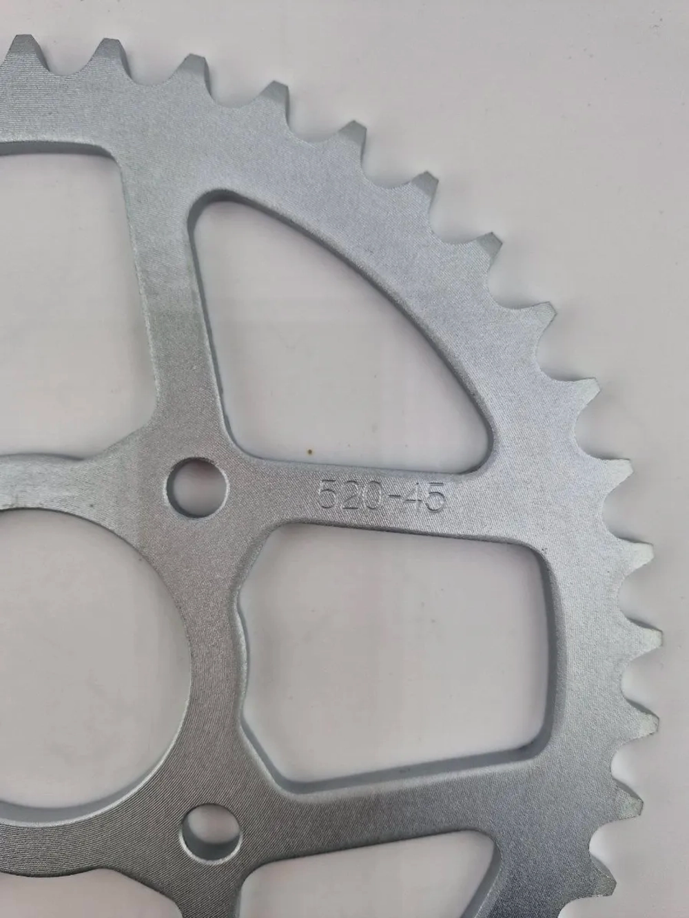 + - Звезда задняя 45 зубьев 520 шаг — усиленная, стальная