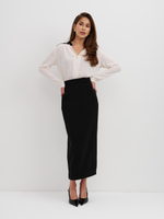 Блуза с черной планкой, молочная