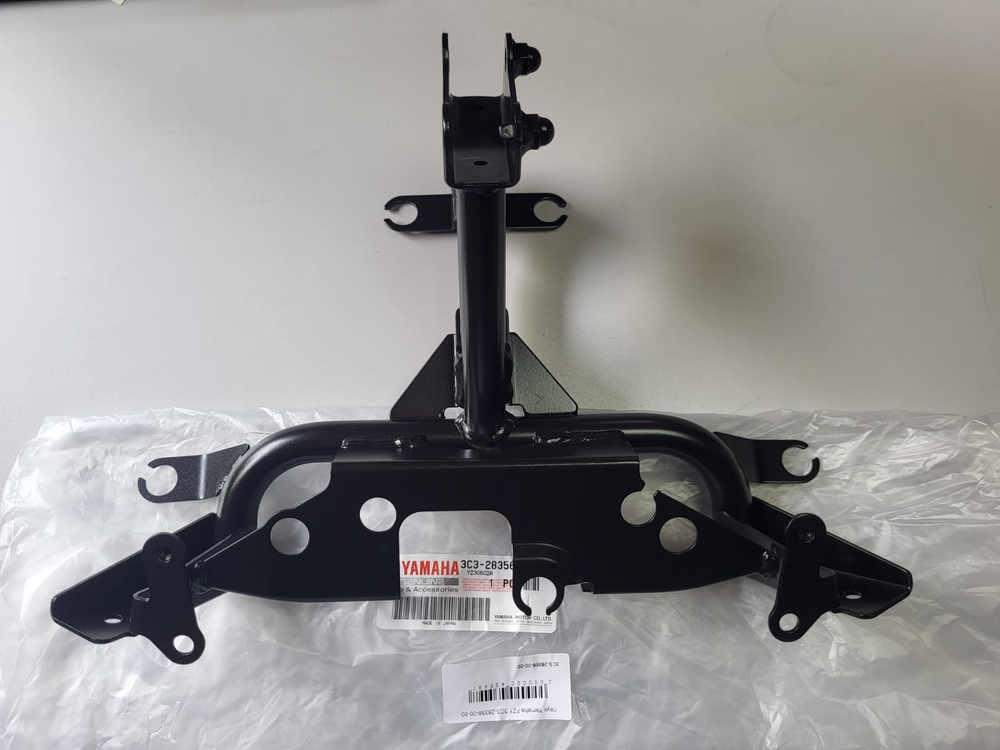 паук Yamaha FZ1 3C3-28356-00-00