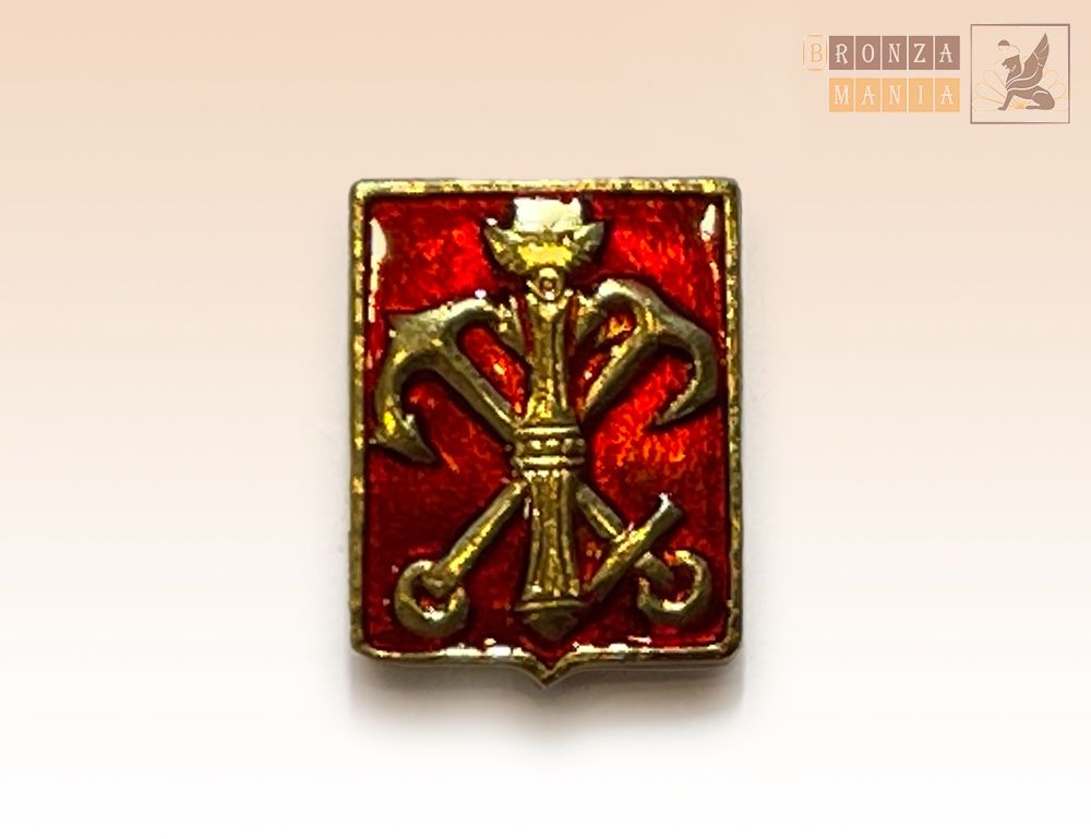 значок - фрачник Герб Санкт-Петербурга с эмалью