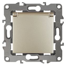 Розетка ЭРА Серия 12 12-2103-04 с заземлением 2P+E Schuko со шторками с крышкой 16A-250В IP20 шампань